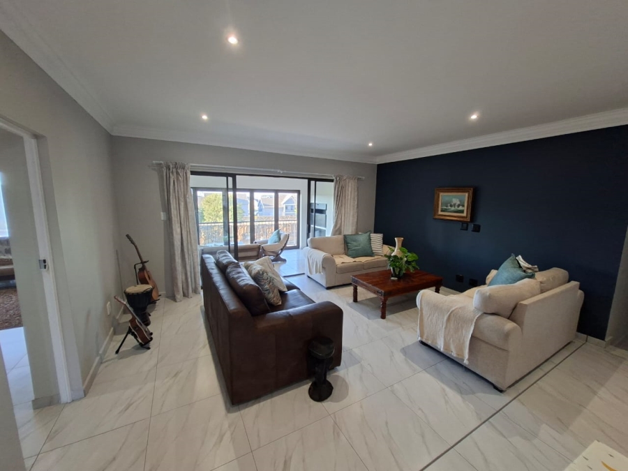 4 Bedroom Property for Sale in Lilyvale S H Free State